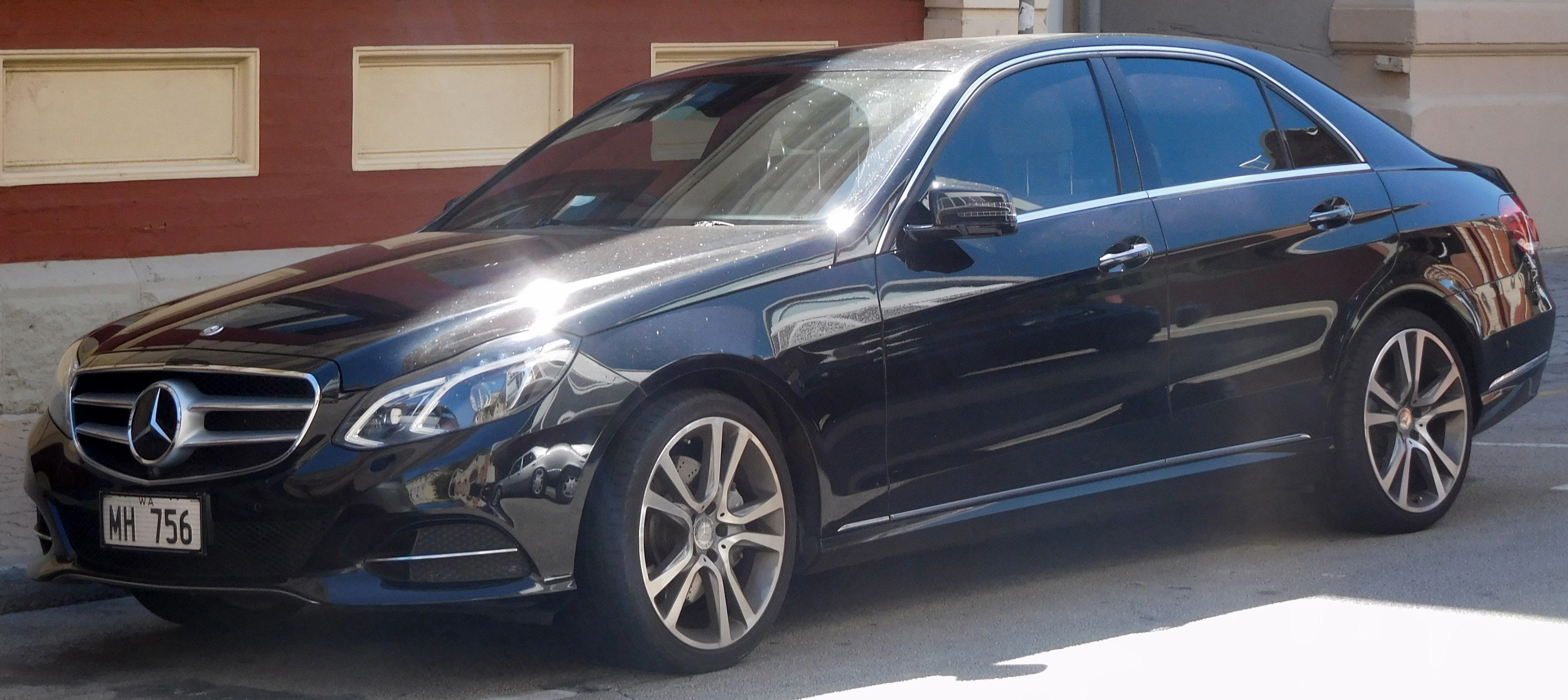 Black facelift Mercedes-Benz E400 W212 sedan photographed in Australia
